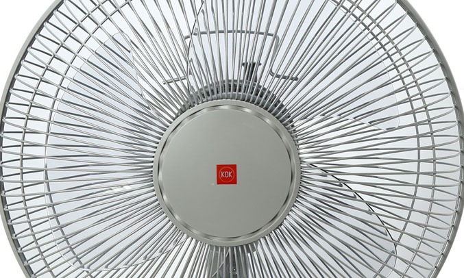 Quạt bàn KDK A30A nhựa cao cấp