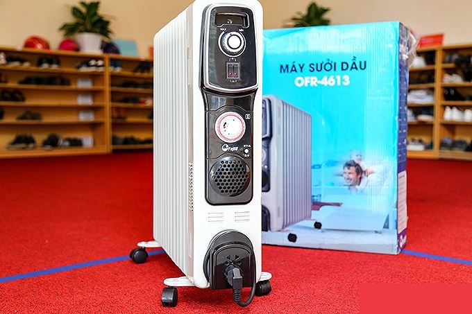 Máy sưởi dầu FujiE OFR4613